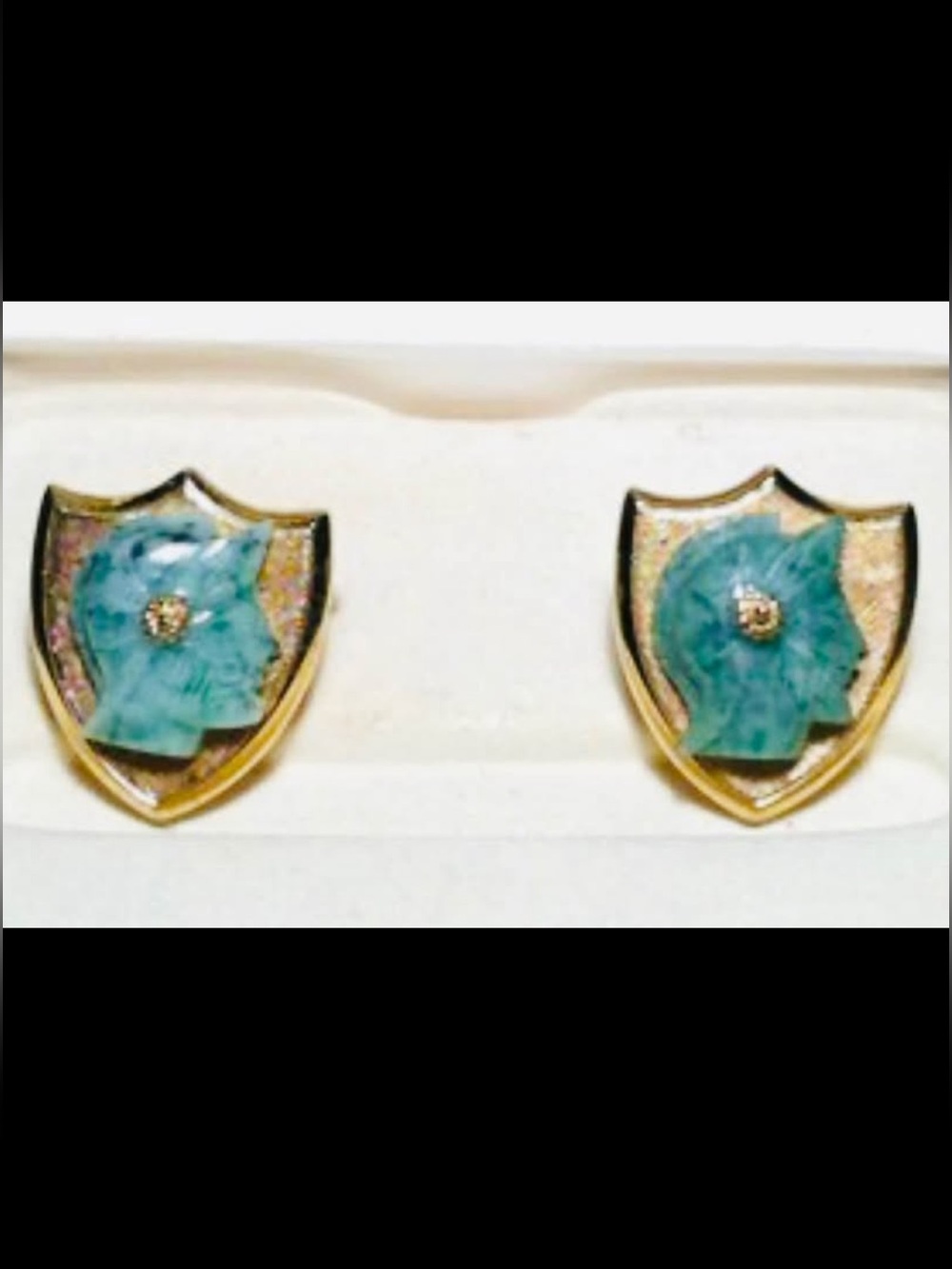 VTG 1961 Swank Arts of the World Jade Warrior Cameo Shield Cufflinks MidCentury